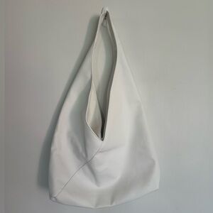 Lezzarine White Faux Leather Slouchy Hobo Shoulder Bag OS EUC